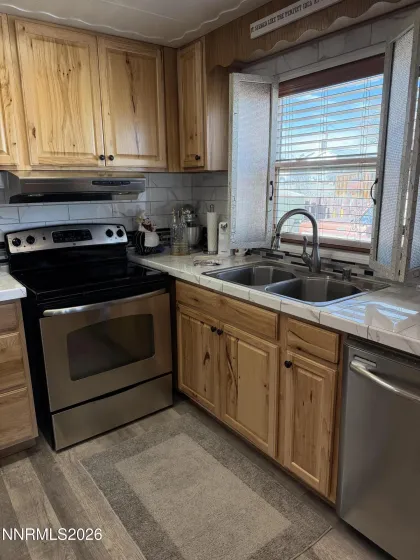 729 Central, Tonopah, Nevada 89049, 3 Bedrooms Bedrooms, ,2 BathroomsBathrooms,Residential,Residential,Central,260000975