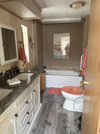 729 Central, Tonopah, Nevada 89049, 3 Bedrooms Bedrooms, ,2 BathroomsBathrooms,Residential,Residential,Central,260000975