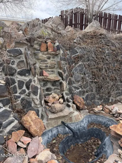 729 Central, Tonopah, Nevada 89049, 3 Bedrooms Bedrooms, ,2 BathroomsBathrooms,Residential,Residential,Central,260000975