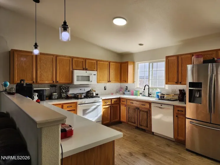 605 Nader, Fernley, Nevada 89408, 3 Bedrooms Bedrooms, ,2 BathroomsBathrooms,Residential,Residential,Nader,260000976