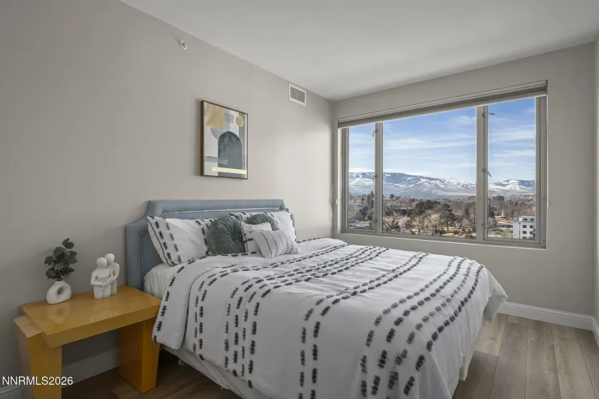 50 Sierra, Reno, Nevada 89501, 2 Bedrooms Bedrooms, ,2 BathroomsBathrooms,Residential,Residential,Sierra,260000981