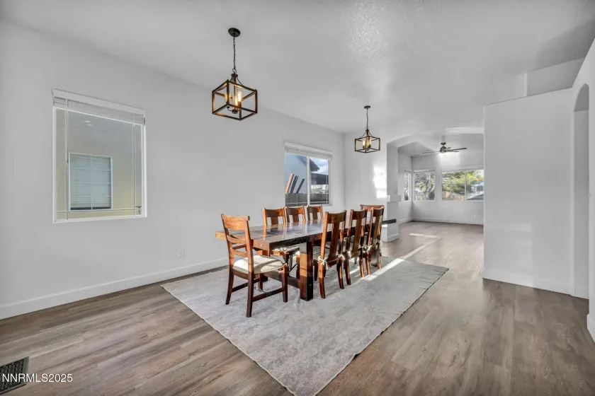 9638 Thunder Mountain, Reno, Nevada 89521, 4 Bedrooms Bedrooms, ,2 BathroomsBathrooms,Residential,Residential,Thunder Mountain,260000291