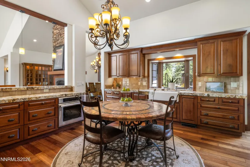 102 Willis, Reno, Nevada 89511, 4 Bedrooms Bedrooms, ,4 BathroomsBathrooms,Residential,Residential,Willis,260000984