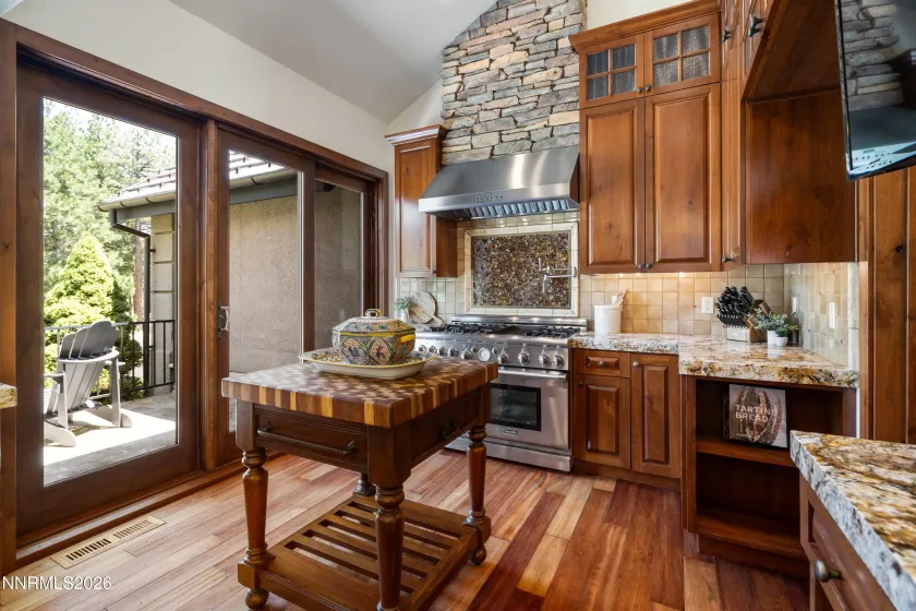 102 Willis, Reno, Nevada 89511, 4 Bedrooms Bedrooms, ,4 BathroomsBathrooms,Residential,Residential,Willis,260000984