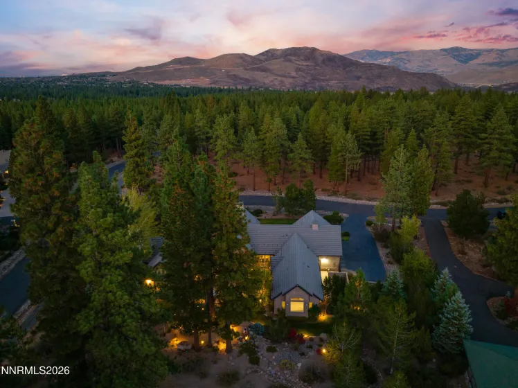 102 Willis, Reno, Nevada 89511, 4 Bedrooms Bedrooms, ,4 BathroomsBathrooms,Residential,Residential,Willis,260000984