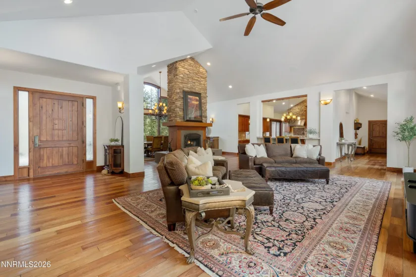 102 Willis, Reno, Nevada 89511, 4 Bedrooms Bedrooms, ,4 BathroomsBathrooms,Residential,Residential,Willis,260000984