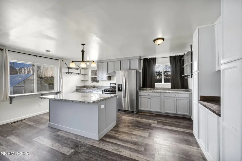 7575 Halifax, Reno, Nevada 89506, 3 Bedrooms Bedrooms, ,2 BathroomsBathrooms,Residential,Residential,Halifax,260000986