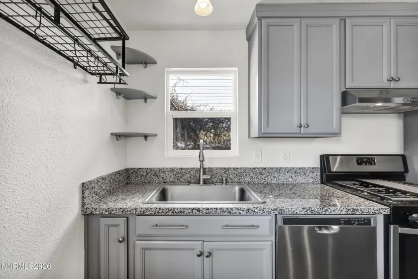 7575 Halifax, Reno, Nevada 89506, 3 Bedrooms Bedrooms, ,2 BathroomsBathrooms,Residential,Residential,Halifax,260000986