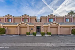 900 Meadows, Reno, Nevada 89521, 2 Bedrooms Bedrooms, ,2 BathroomsBathrooms,Residential,Residential,Meadows,260000991