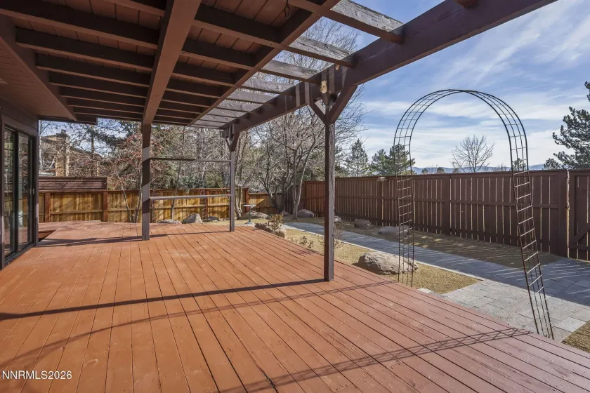 6429 Meadow Valley, Reno, Nevada 89519, 3 Bedrooms Bedrooms, ,3 BathroomsBathrooms,Residential,Residential,Meadow Valley,260000994