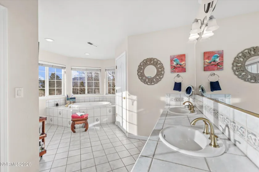 1326 Santa Cruz, Minden, Nevada 89423, 4 Bedrooms Bedrooms, ,3 BathroomsBathrooms,Residential,Residential,Santa Cruz,260000995