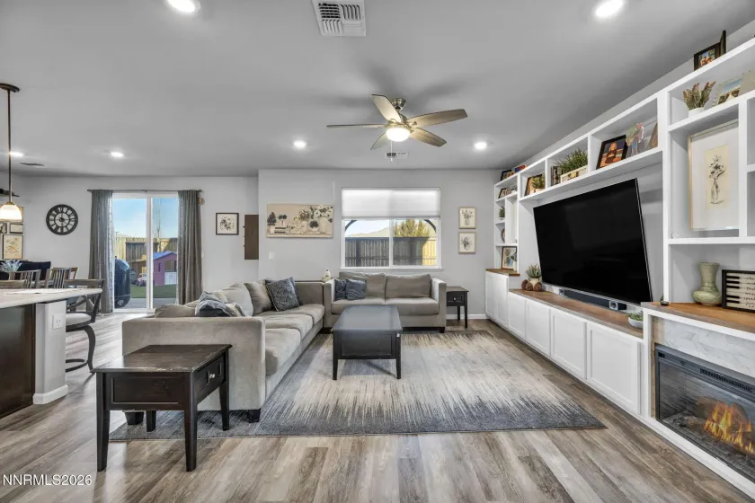 2025 Harmony Valley, Reno, Nevada 89521, 3 Bedrooms Bedrooms, ,3 BathroomsBathrooms,Residential,Residential,Harmony Valley,260000999