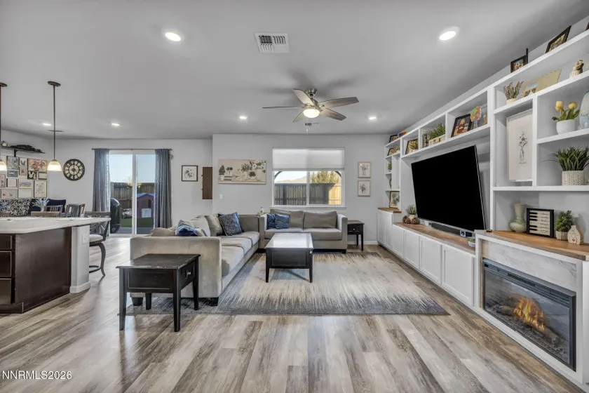 2025 Harmony Valley, Reno, Nevada 89521, 3 Bedrooms Bedrooms, ,3 BathroomsBathrooms,Residential,Residential,Harmony Valley,260000999