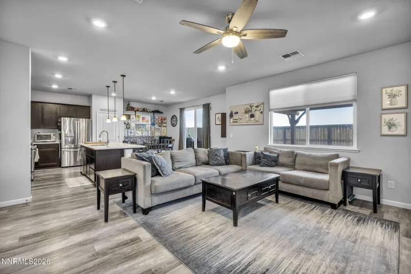 2025 Harmony Valley, Reno, Nevada 89521, 3 Bedrooms Bedrooms, ,3 BathroomsBathrooms,Residential,Residential,Harmony Valley,260000999