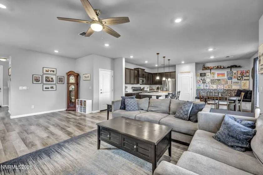 2025 Harmony Valley, Reno, Nevada 89521, 3 Bedrooms Bedrooms, ,3 BathroomsBathrooms,Residential,Residential,Harmony Valley,260000999