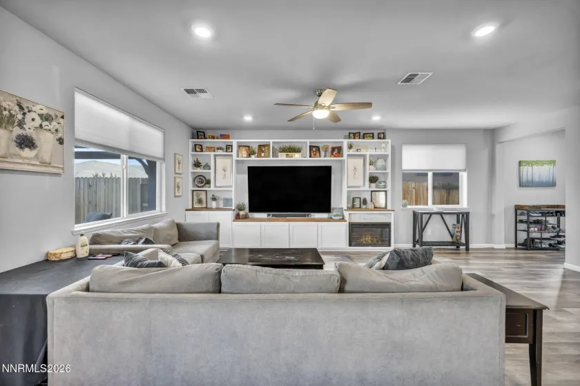 2025 Harmony Valley, Reno, Nevada 89521, 3 Bedrooms Bedrooms, ,3 BathroomsBathrooms,Residential,Residential,Harmony Valley,260000999