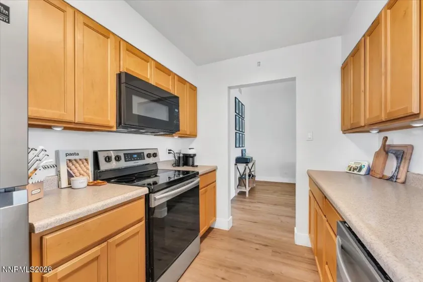 13602 Mount Shasta, Reno, Nevada 89506, 3 Bedrooms Bedrooms, ,1 BathroomBathrooms,Residential,Residential,Mount Shasta,260000998