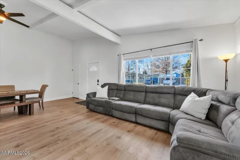 13602 Mount Shasta, Reno, Nevada 89506, 3 Bedrooms Bedrooms, ,1 BathroomBathrooms,Residential,Residential,Mount Shasta,260000998