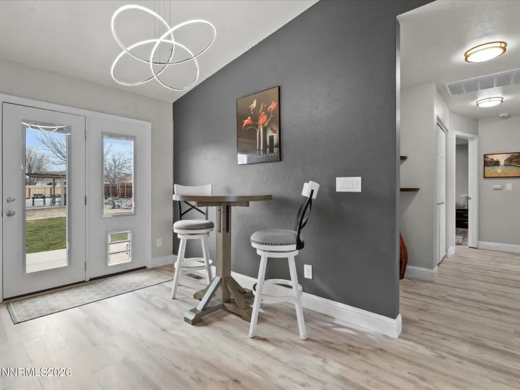 390 Ember, Sparks, Nevada 89436, 3 Bedrooms Bedrooms, ,3 BathroomsBathrooms,Residential,Residential,Ember,260001000