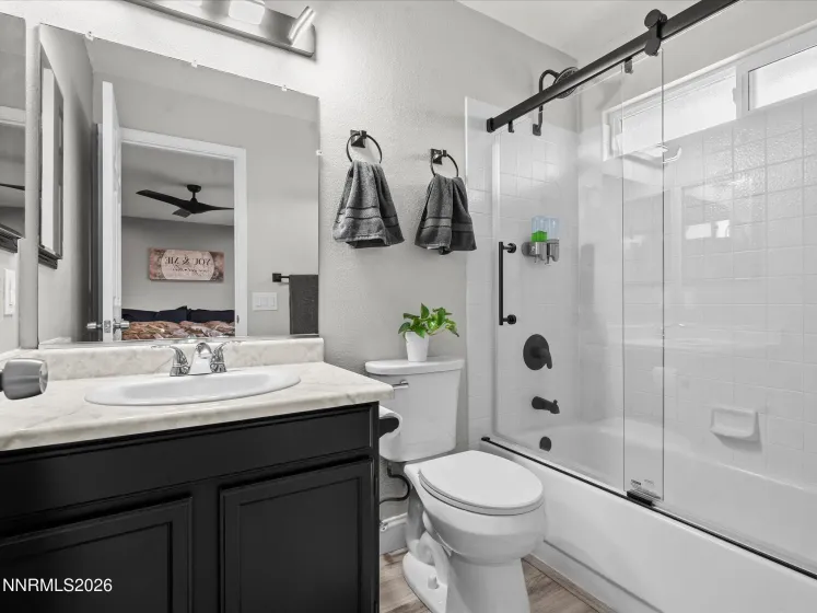 390 Ember, Sparks, Nevada 89436, 3 Bedrooms Bedrooms, ,3 BathroomsBathrooms,Residential,Residential,Ember,260001000