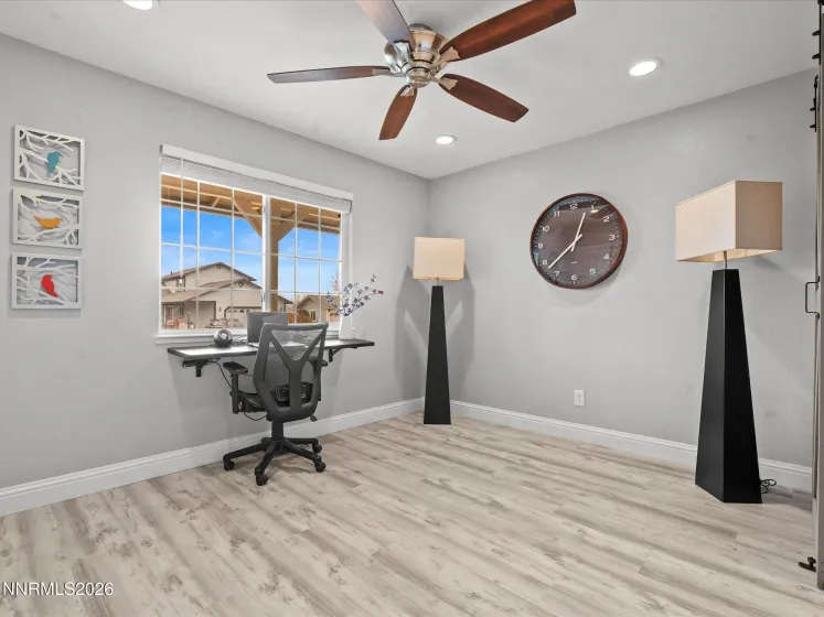 390 Ember, Sparks, Nevada 89436, 3 Bedrooms Bedrooms, ,3 BathroomsBathrooms,Residential,Residential,Ember,260001000