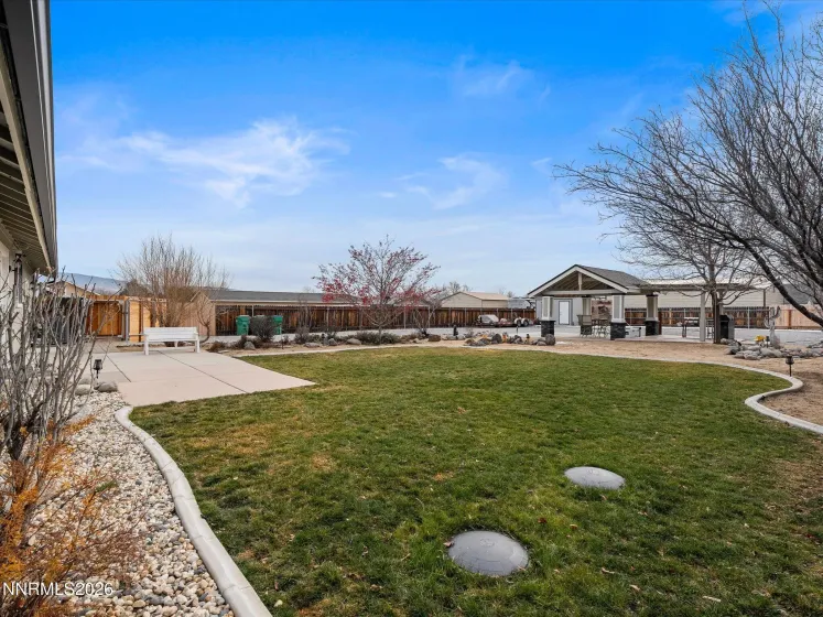 390 Ember, Sparks, Nevada 89436, 3 Bedrooms Bedrooms, ,3 BathroomsBathrooms,Residential,Residential,Ember,260001000