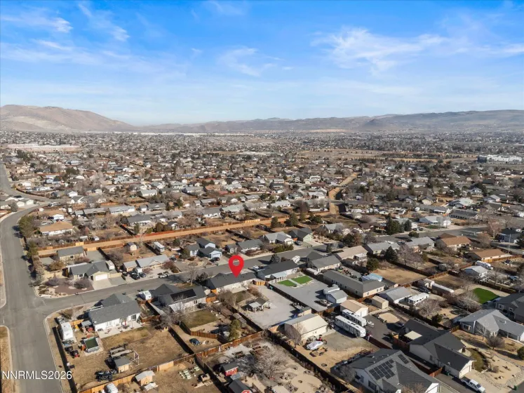 390 Ember, Sparks, Nevada 89436, 3 Bedrooms Bedrooms, ,3 BathroomsBathrooms,Residential,Residential,Ember,260001000