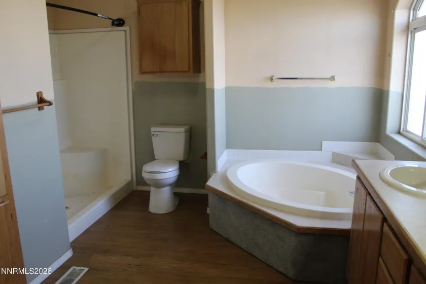 3560 Johnson, Winnemucca, Nevada 89445, 3 Bedrooms Bedrooms, ,2 BathroomsBathrooms,Residential,Residential,Johnson,260001002