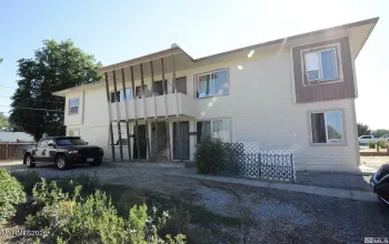 650 Denslowe, Reno, Nevada 89512, ,Residential Income,Residential,Denslowe,260001005