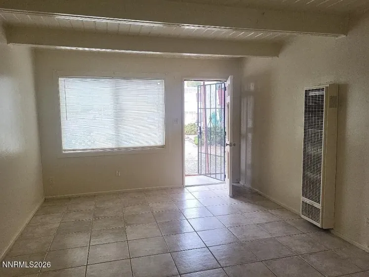 650 Denslowe, Reno, Nevada 89512, ,Residential Income,Residential,Denslowe,260001005