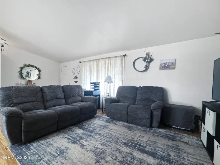 3410 Moon, Winnemucca, Nevada 89445, 3 Bedrooms Bedrooms, ,2 BathroomsBathrooms,Residential,Residential,Moon,260001007