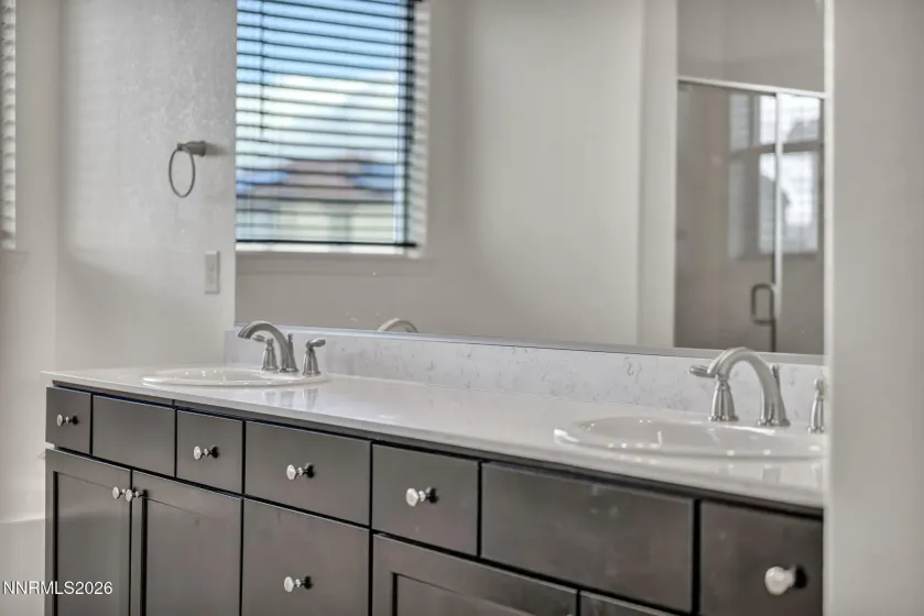 6185 Red Stable, Sparks, Nevada 89436, 4 Bedrooms Bedrooms, ,4 BathroomsBathrooms,Residential,Residential,Red Stable,260001008