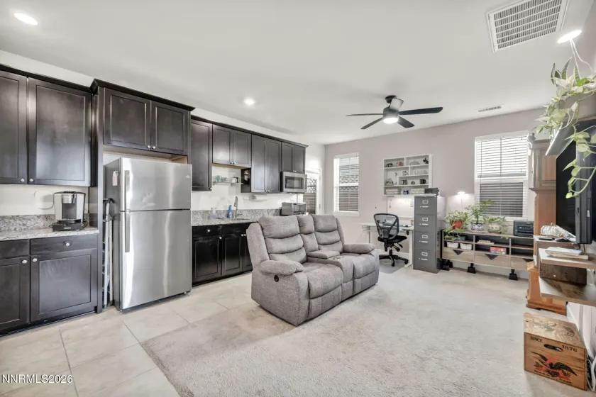 6185 Red Stable, Sparks, Nevada 89436, 4 Bedrooms Bedrooms, ,4 BathroomsBathrooms,Residential,Residential,Red Stable,260001008