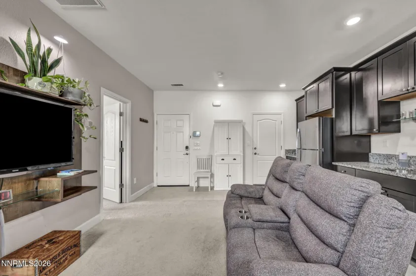 6185 Red Stable, Sparks, Nevada 89436, 4 Bedrooms Bedrooms, ,4 BathroomsBathrooms,Residential,Residential,Red Stable,260001008