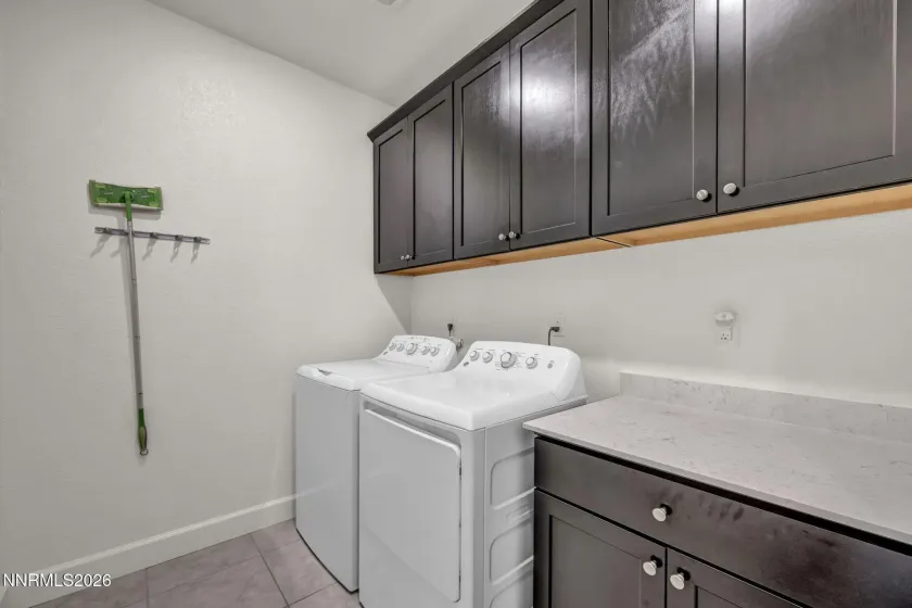 6185 Red Stable, Sparks, Nevada 89436, 4 Bedrooms Bedrooms, ,4 BathroomsBathrooms,Residential,Residential,Red Stable,260001008