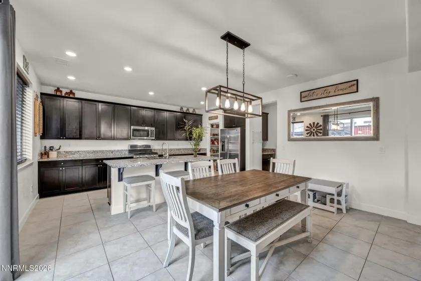 6185 Red Stable, Sparks, Nevada 89436, 4 Bedrooms Bedrooms, ,4 BathroomsBathrooms,Residential,Residential,Red Stable,260001008