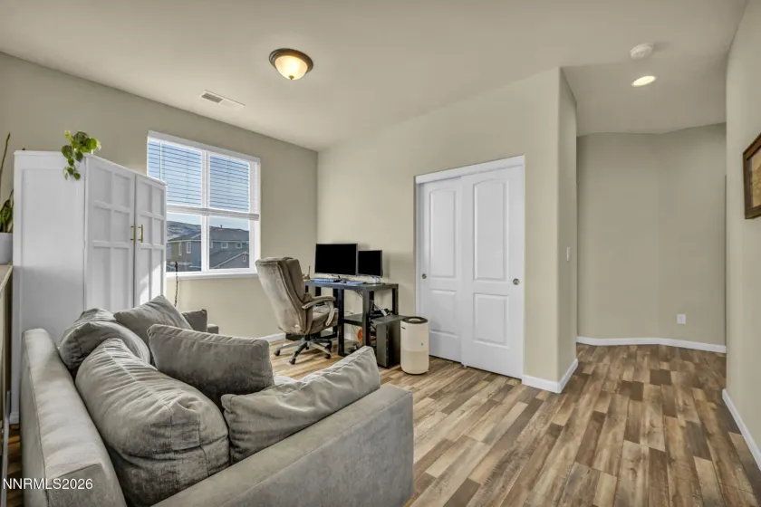 7074 Cinder Village, Sparks, Nevada 89436, 3 Bedrooms Bedrooms, ,3 BathroomsBathrooms,Residential,Residential,Cinder Village,260001011