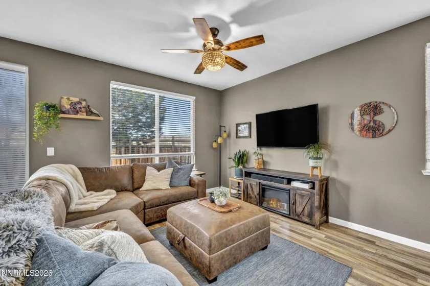 7074 Cinder Village, Sparks, Nevada 89436, 3 Bedrooms Bedrooms, ,3 BathroomsBathrooms,Residential,Residential,Cinder Village,260001011