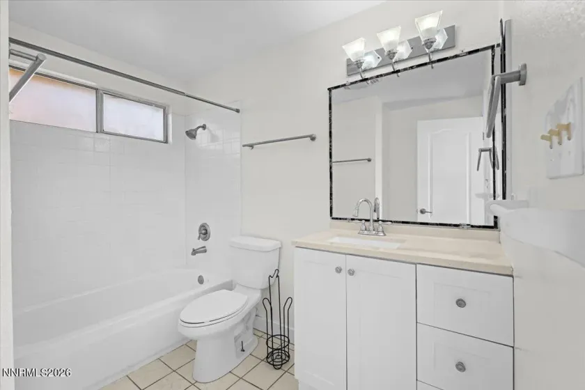 3653 Peregrine, Reno, Nevada 89508, 3 Bedrooms Bedrooms, ,2 BathroomsBathrooms,Residential,Residential,Peregrine,260001018