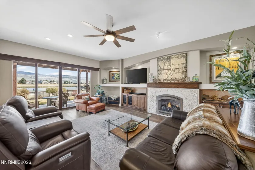 7290 Island Queen, Sparks, Nevada 89436, 3 Bedrooms Bedrooms, ,3 BathroomsBathrooms,Residential,Residential,Island Queen,260001017