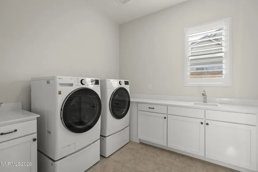 9530 Stony Hill, Reno, Nevada 89521, 4 Bedrooms Bedrooms, ,4 BathroomsBathrooms,Residential,Residential,Stony Hill,260001019