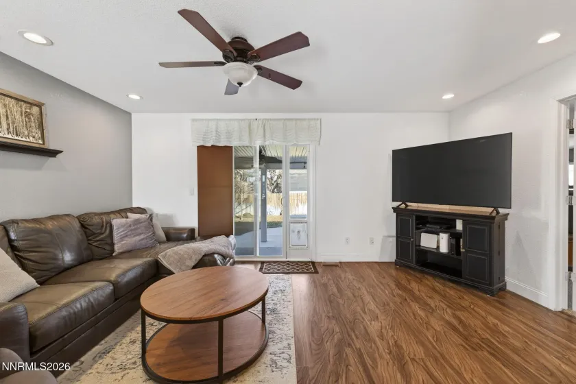 1450 Sally, Gardnerville, Nevada 89460, 3 Bedrooms Bedrooms, ,2 BathroomsBathrooms,Residential,Residential,Sally,260001022