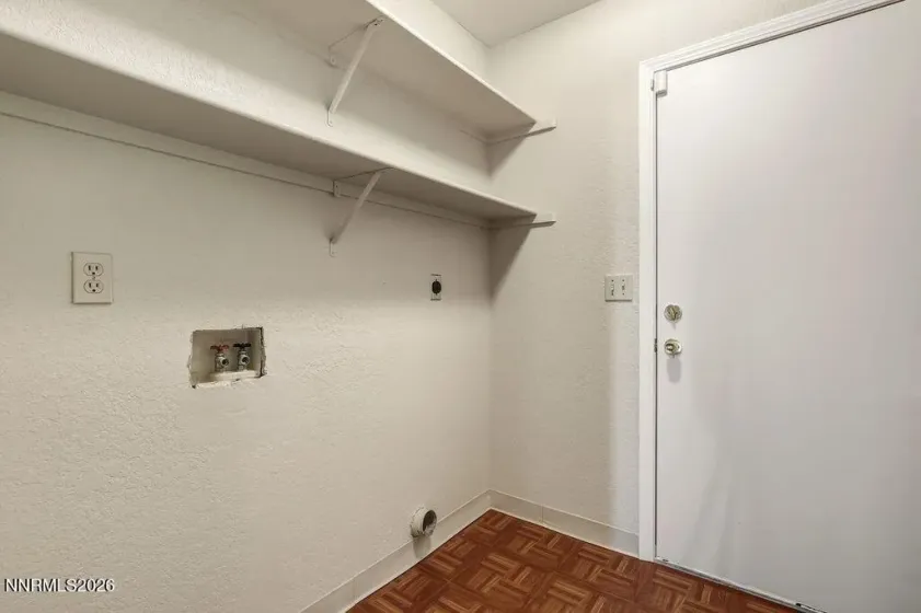 2206 Morninglory, Sparks, Nevada 89434, 3 Bedrooms Bedrooms, ,2 BathroomsBathrooms,Residential,Residential,Morninglory,260001024