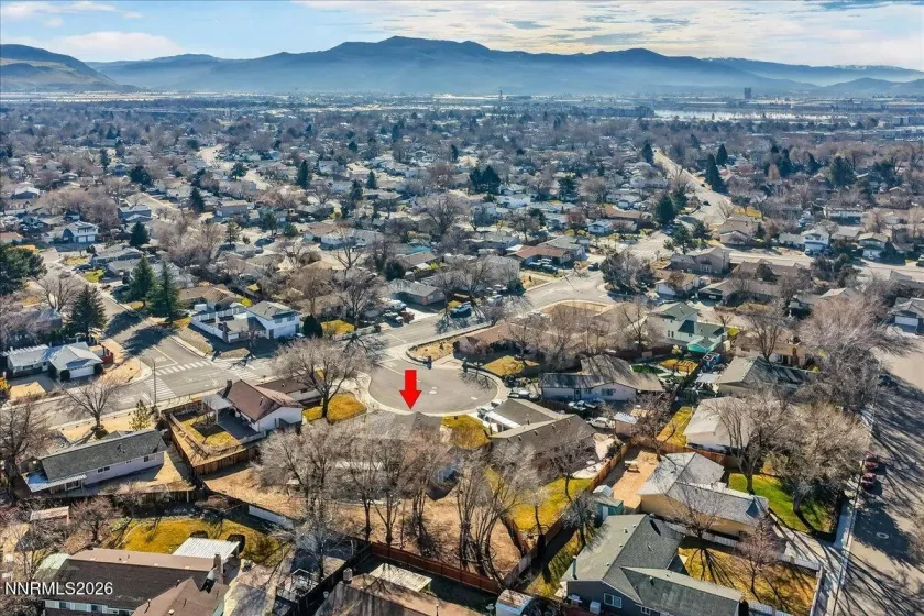 1777 Howard, Sparks, Nevada 89434, 4 Bedrooms Bedrooms, ,2 BathroomsBathrooms,Residential,Residential,Howard,260001025