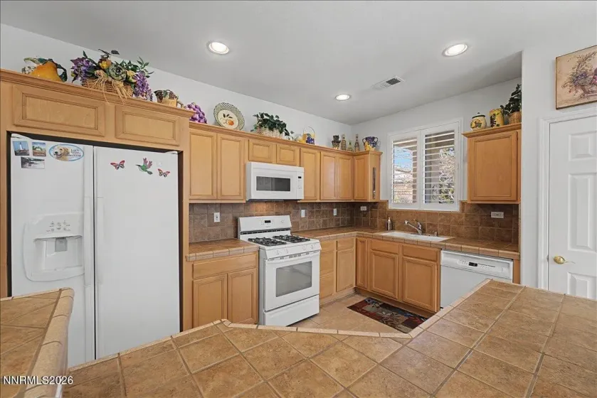 1760 Cosenza, Sparks, Nevada 89434, 2 Bedrooms Bedrooms, ,2 BathroomsBathrooms,Residential,Residential,Cosenza,260001023