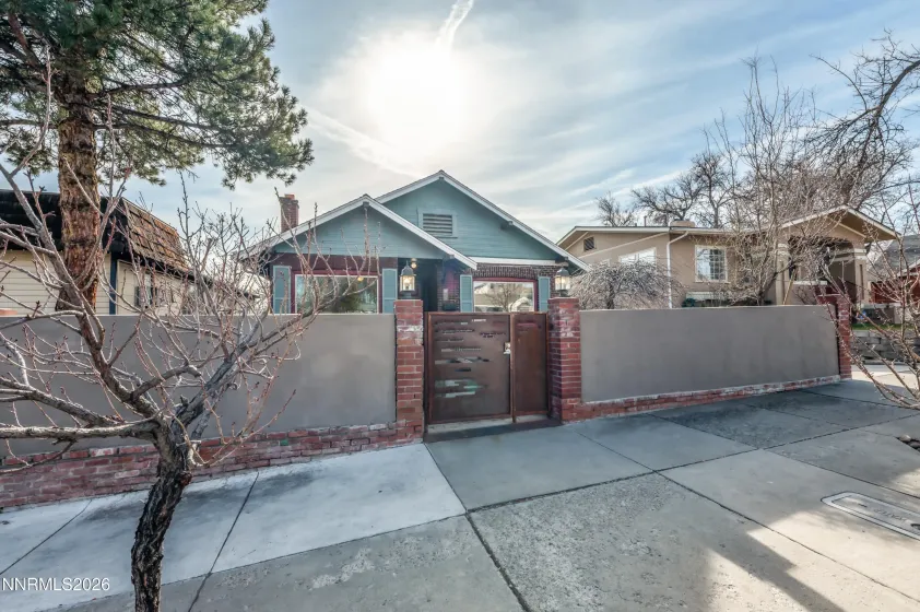 596 California, Reno, Nevada 89509, ,Residential Income,Residential,California,260001026
