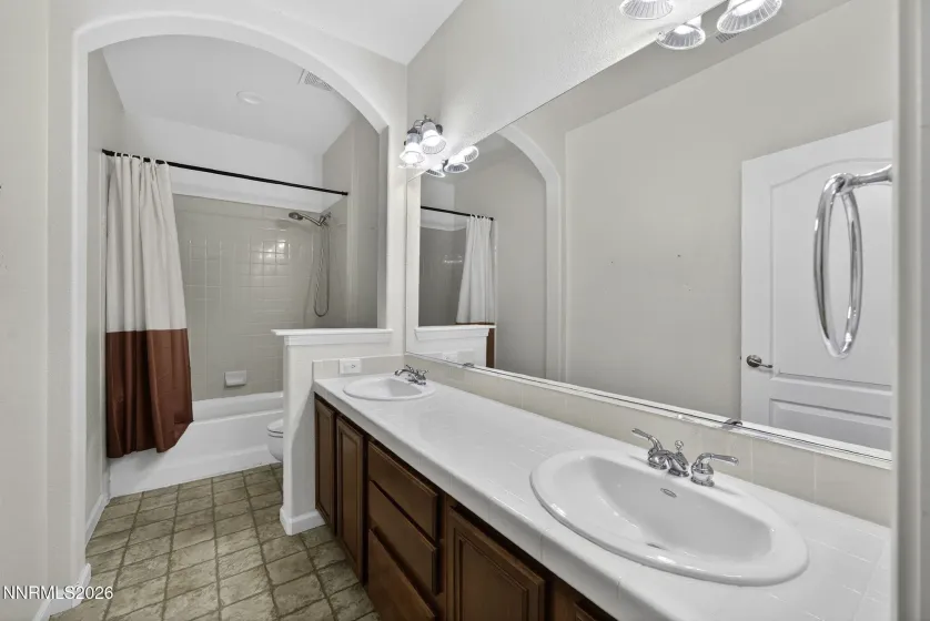 3706 Lepus, Sparks, Nevada 89436, 5 Bedrooms Bedrooms, ,3 BathroomsBathrooms,Residential,Residential,Lepus,260001032