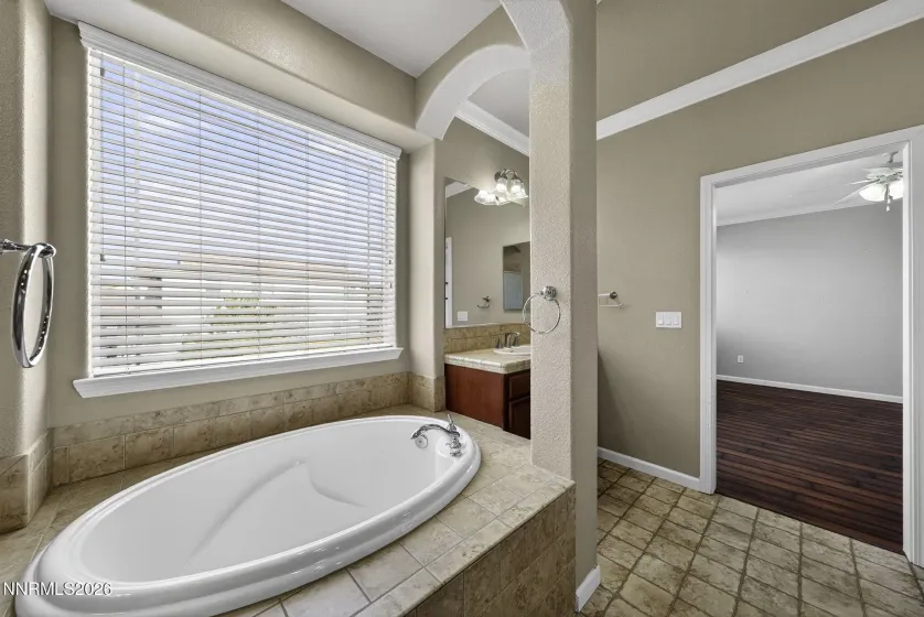 3706 Lepus, Sparks, Nevada 89436, 5 Bedrooms Bedrooms, ,3 BathroomsBathrooms,Residential,Residential,Lepus,260001032