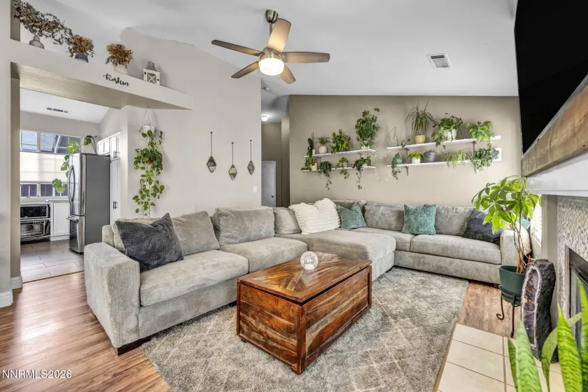 1768 Blue Spruce, Minden, Nevada 89423, 3 Bedrooms Bedrooms, ,2 BathroomsBathrooms,Residential,Residential,Blue Spruce,260001037