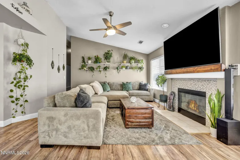 1768 Blue Spruce, Minden, Nevada 89423, 3 Bedrooms Bedrooms, ,2 BathroomsBathrooms,Residential,Residential,Blue Spruce,260001037